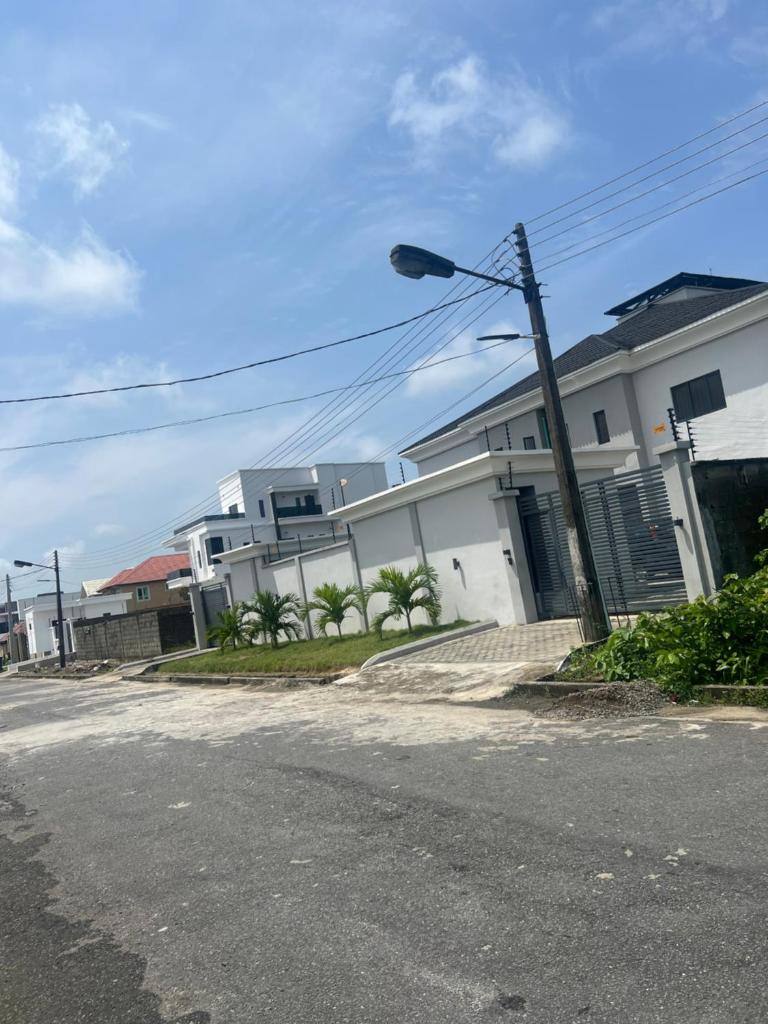 Lekki holiday shortlet photo 2