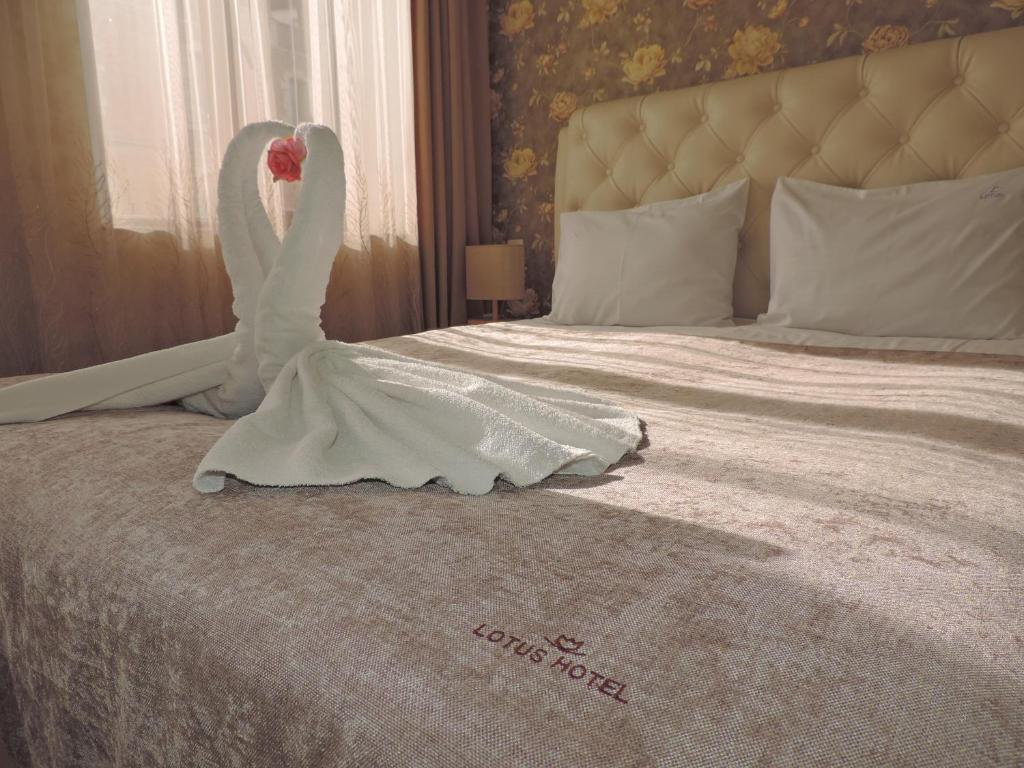 Hotel Lotus photo 2