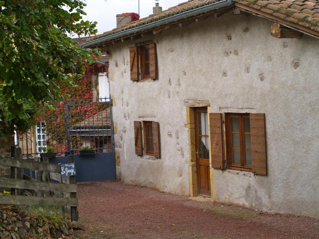 La Grange photo 2