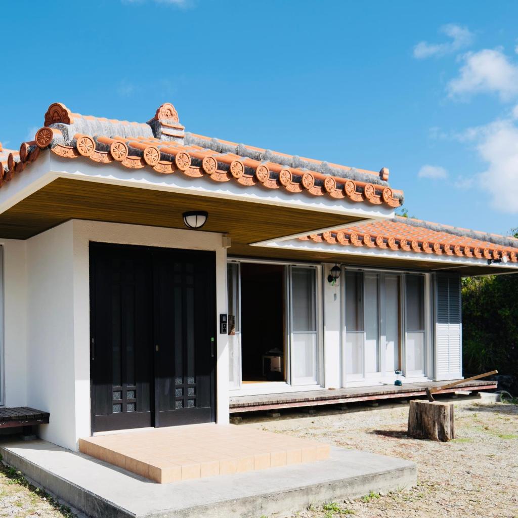 totono house 満天の星空 テントサウナ BBQ 元有形文化財を1棟貸切 うるま市 浜比嘉島 photo 3