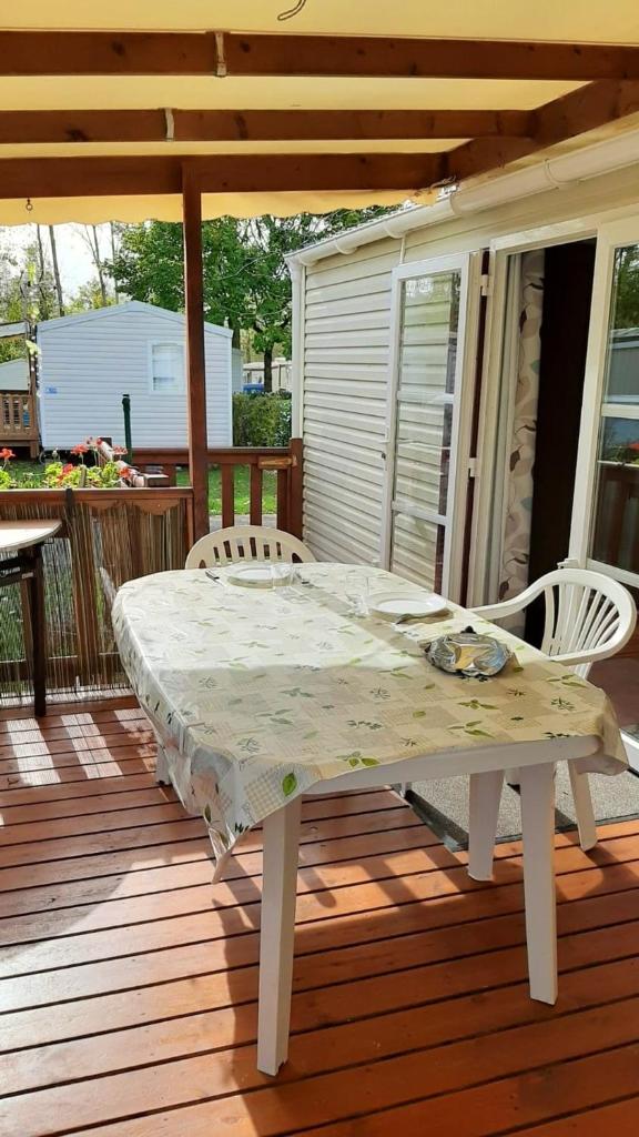 Bungalow de 3 chambres avec piscine partagee jardin amenage et wifi a Onzain photo 1