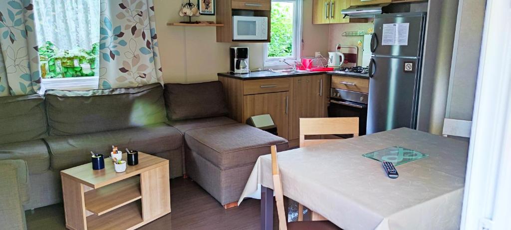 Bungalow de 3 chambres avec piscine partagee jardin amenage et wifi a Onzain photo 4