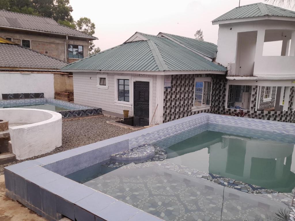 CRYSTAL HOMES Air BnB photo 1