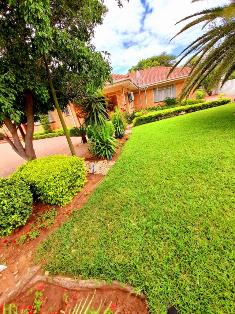Living Guesthouse photo 3