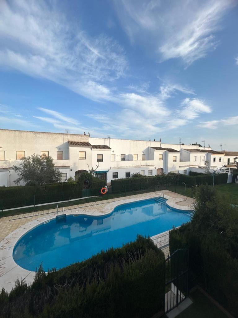 Adosado Coquina Urb con Piscina photo 1