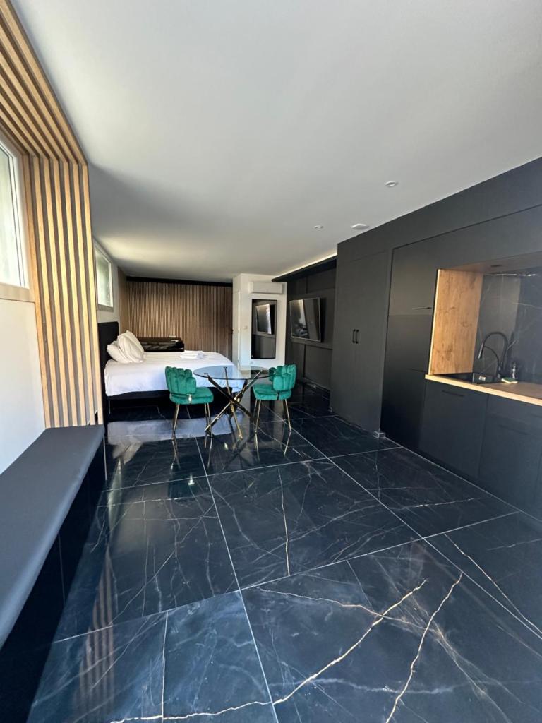 Luxury Living Martigues photo 3