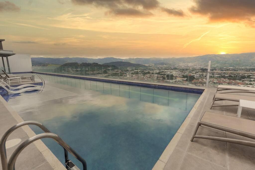 Top Floor Luxury Penthouse
