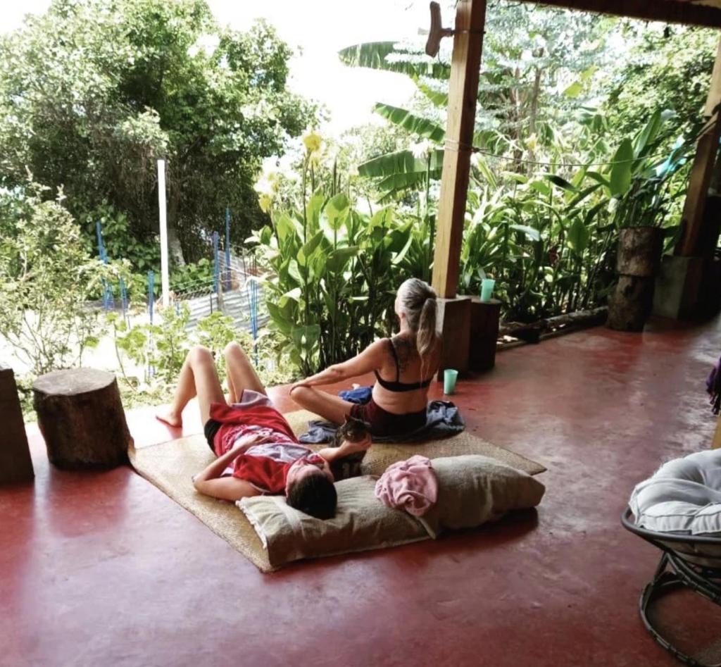 ELENA'S HOME STAY