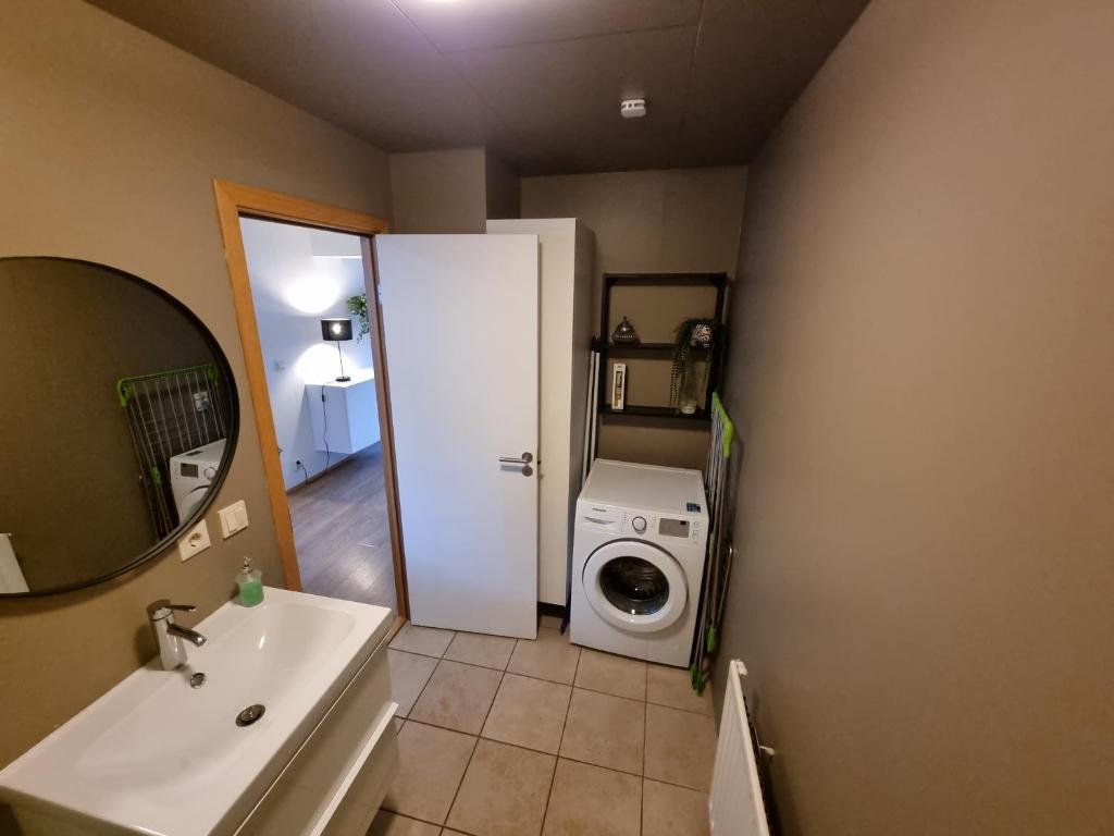 K15 Apartment photo 3