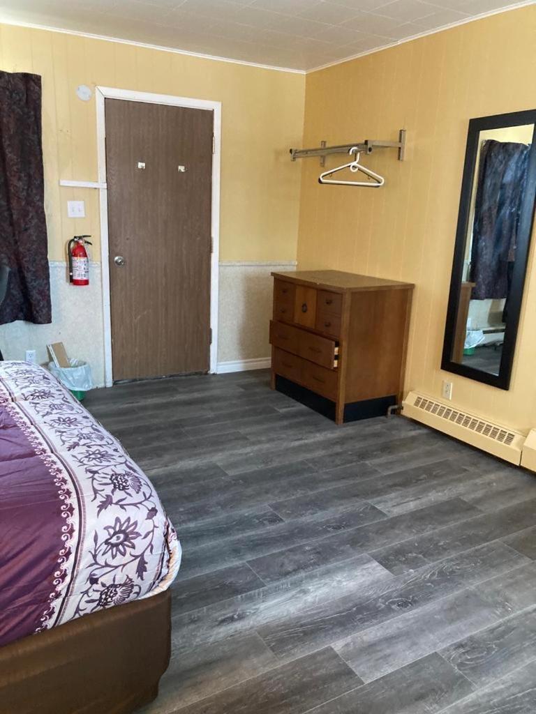 Pine Ridge Motel photo 1
