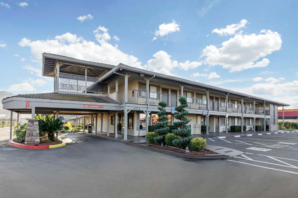 Best Western Cordelia Inn image