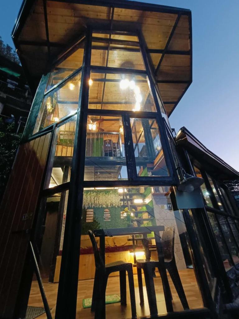 Holyghost Veranda Baguio Transient Guest House 42 step rooftop, Baguio