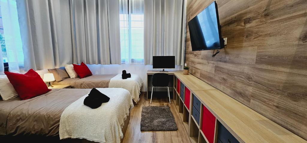 Gran apartamento ideal grupos muy cerca Barcelona photo 4