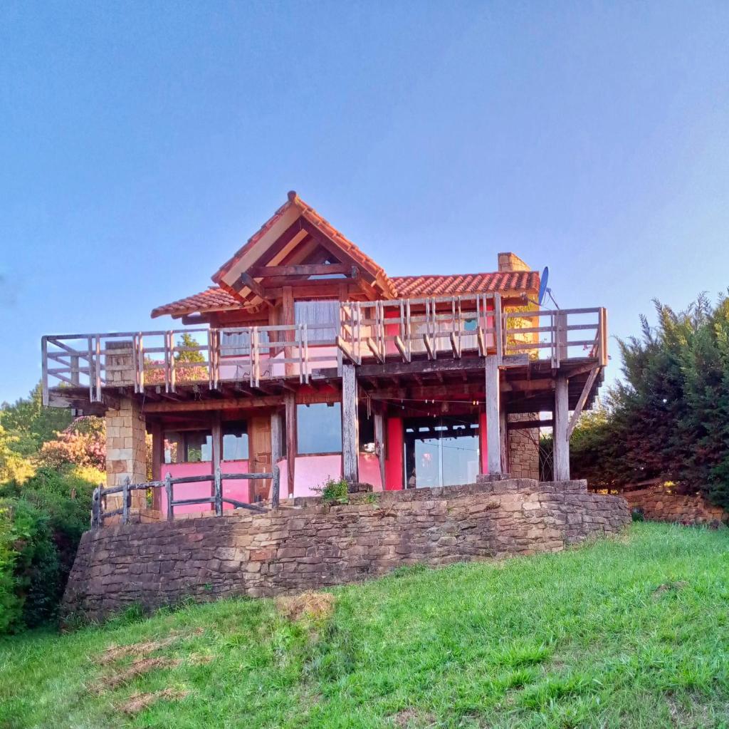 Peña Alta Samaipata