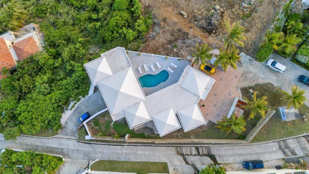 Oceanview Luxury Villa Escape
