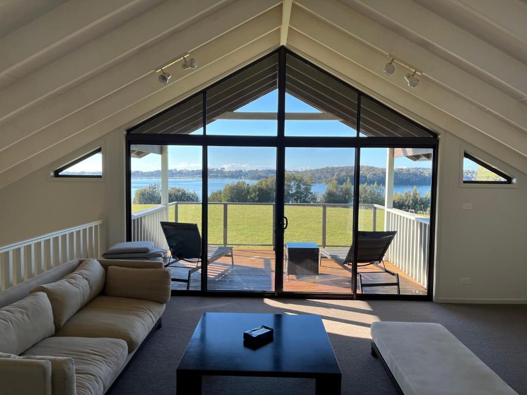 Black Bream Point Cabins photo 1