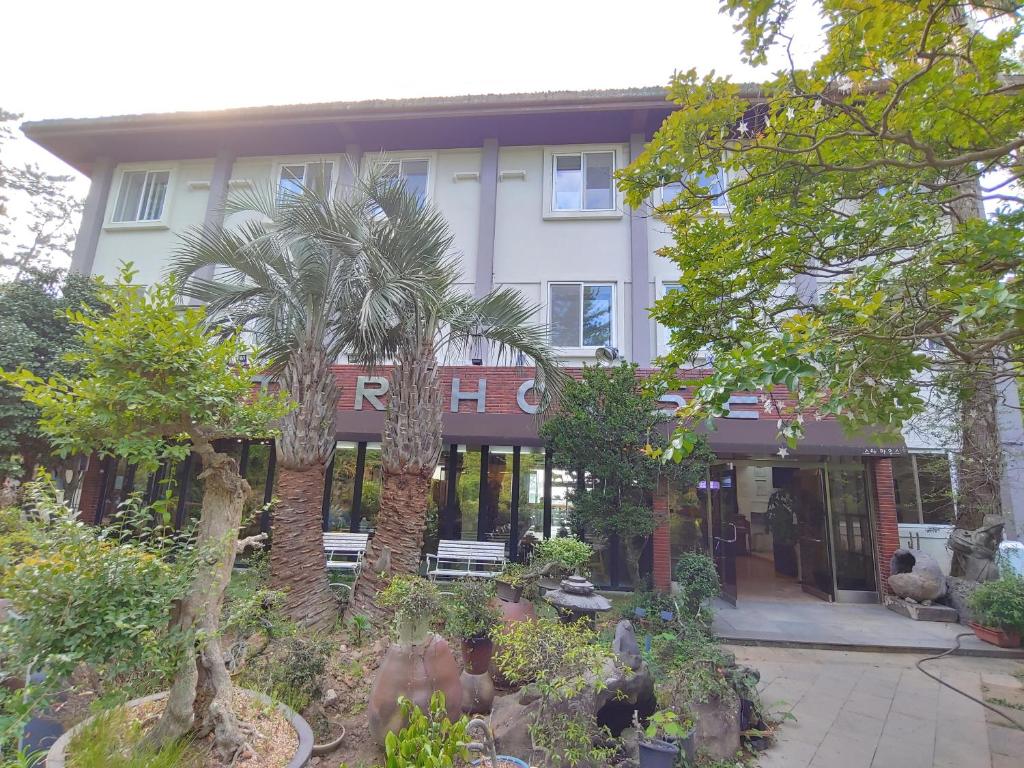 Star House photo 2