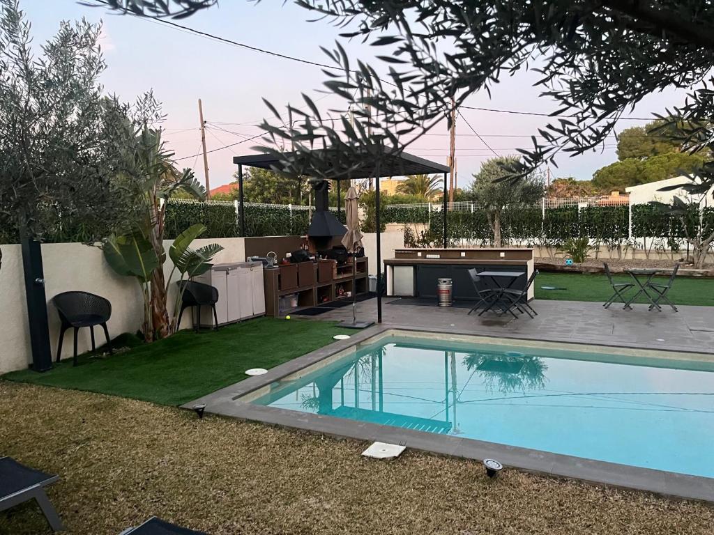 LA CASA DE LA OLIVERA Luxurious house photo 3