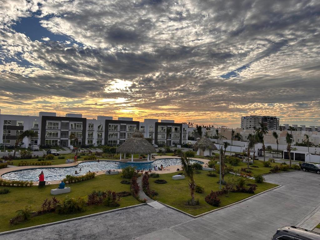 Hermoso Apartamento con club de playa photo 2