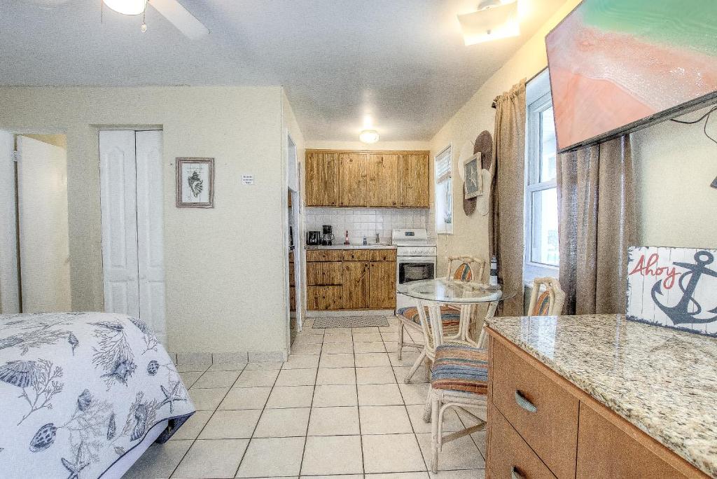 Daytona Beach Suites photo 1