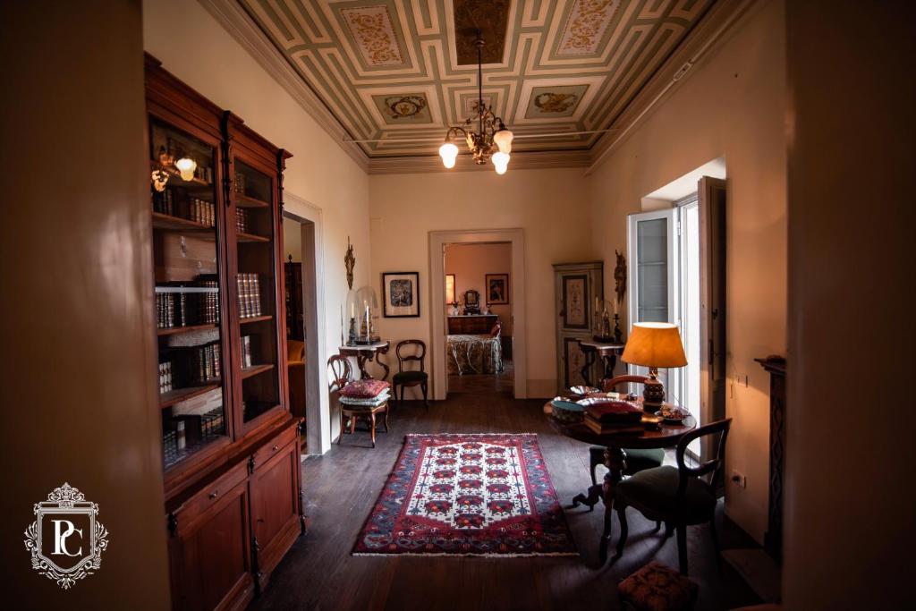 Palazzo Capparucci - Dimora storica - Guest House photo 1