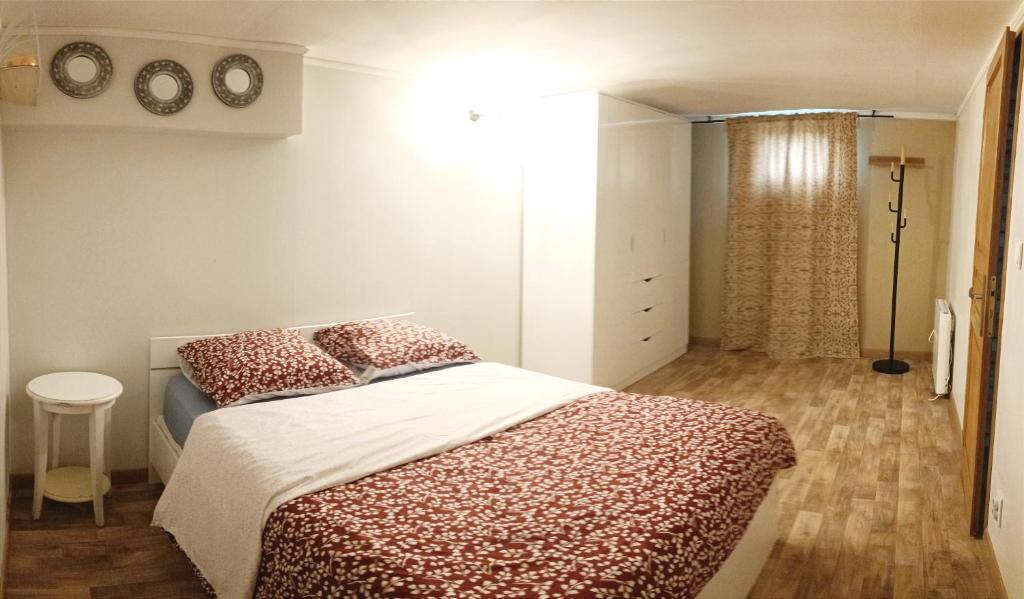 Paisible appartement proche des 24h et du lac photo 2
