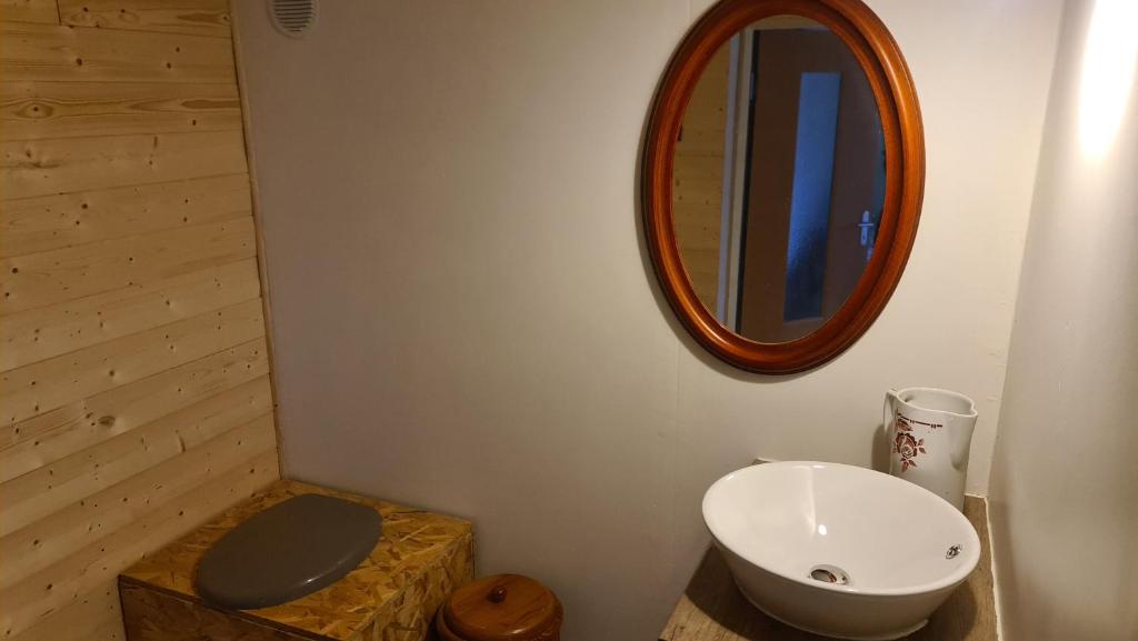 Chambre à la ferme, les vergers du Muscardin photo 3