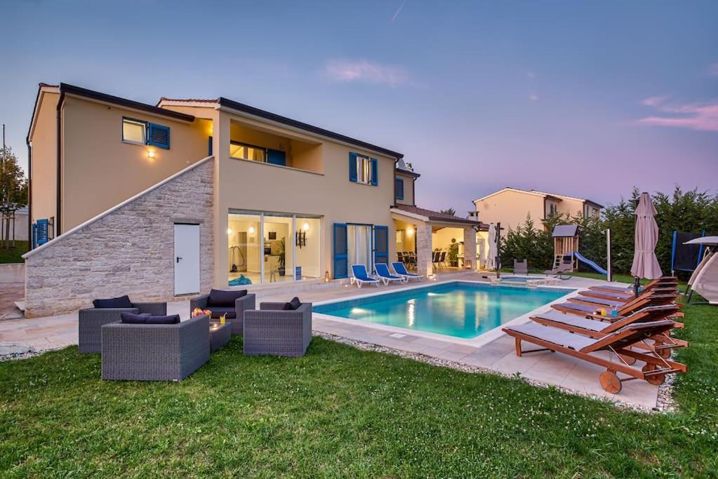 Villa Francesca 4 by Istrialux