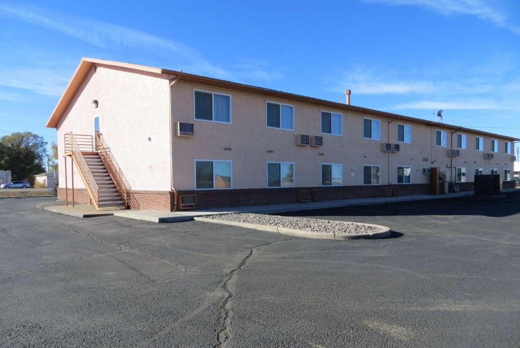 Days Inn by Wyndham Alamosa photo 2