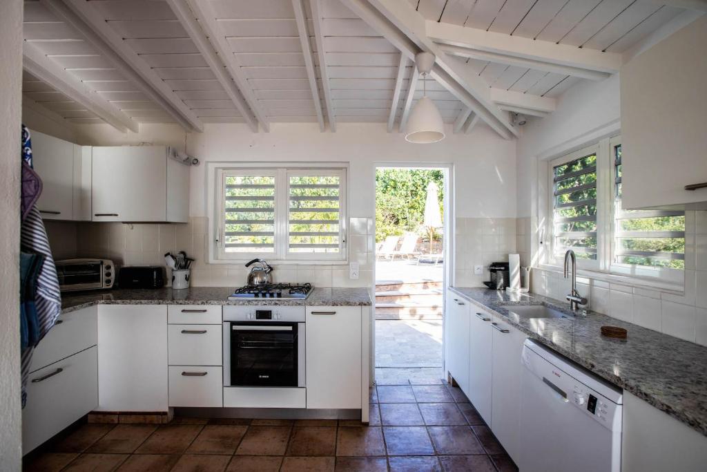 Luxury Vacation Villa 2 photo 1