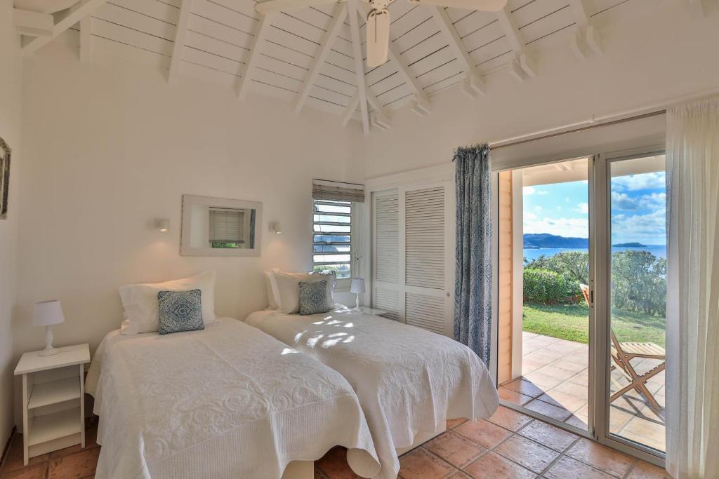 Luxury Vacation Villa 2 photo 3