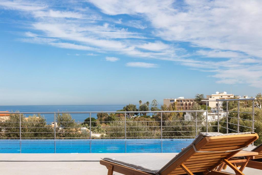 Oinolithos Luxury Villas photo 3