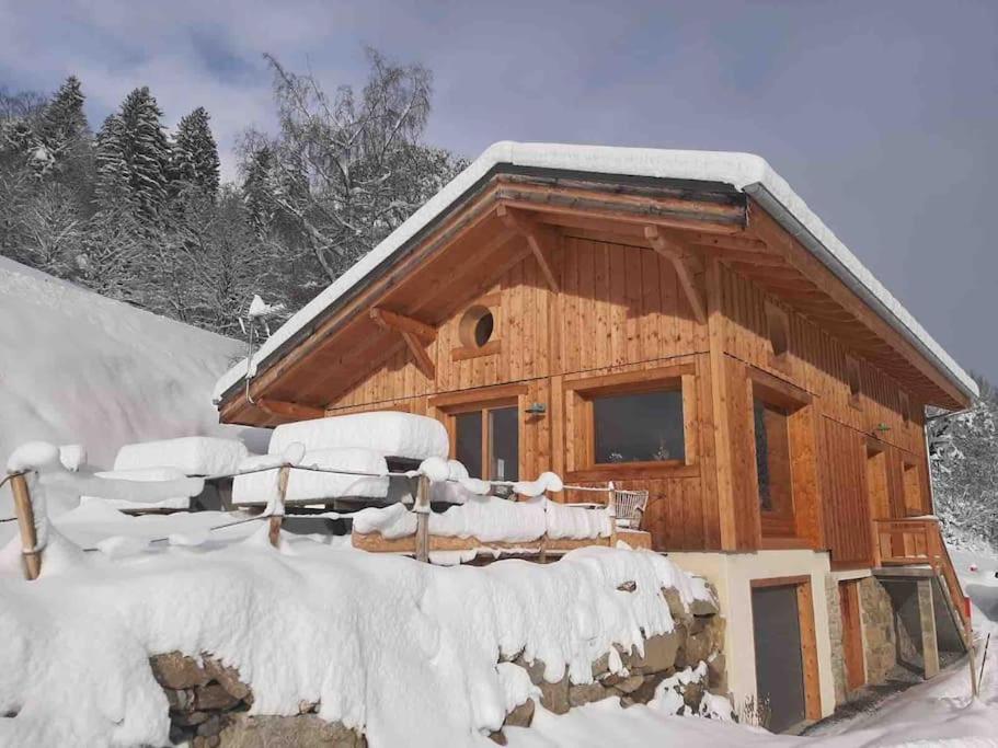 Chalet 3 chambres, 11 personnes près du domaine skiable, parking gratuit, Chez Pépé à Saint-Gervais photo 3