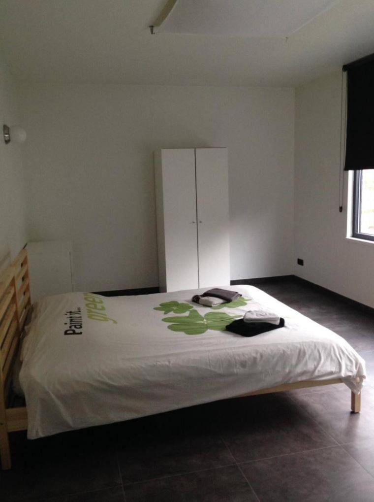 work, relax, sleep in modern villa photo 2