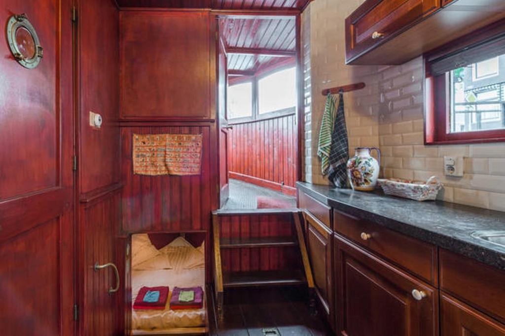 Houseboat Amstel River Studio photo 2