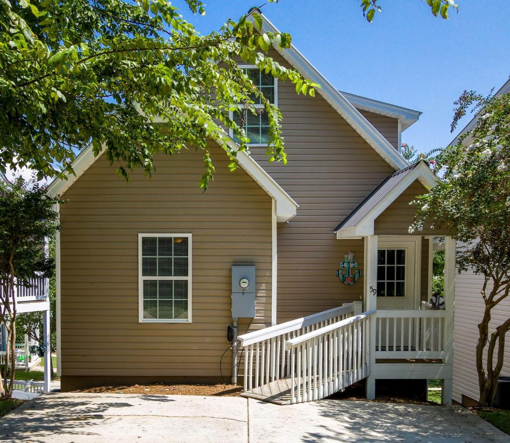 House# 59 Anchors Away (no pets) photo 1