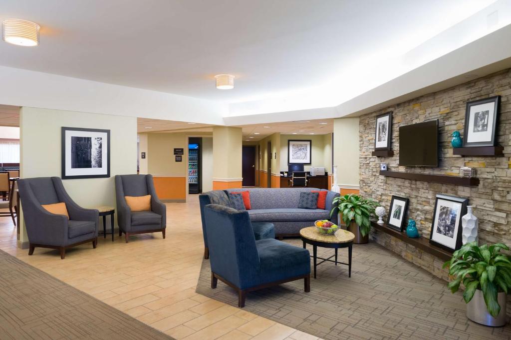 Hampton Inn Carlisle photo 2