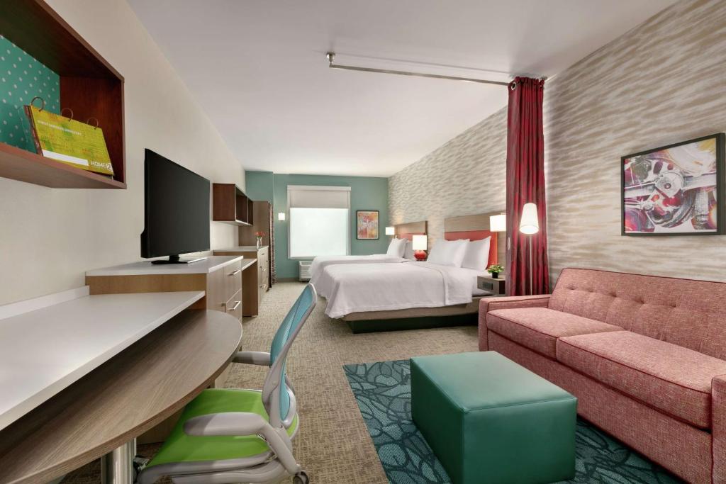 Home2 Suites by Hilton Easton image