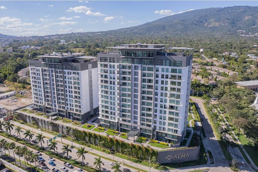 5Stars Apt Lux San Salvador