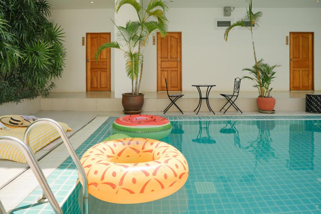 Nonnee Hotel Kata Beach Phuket photo 2
