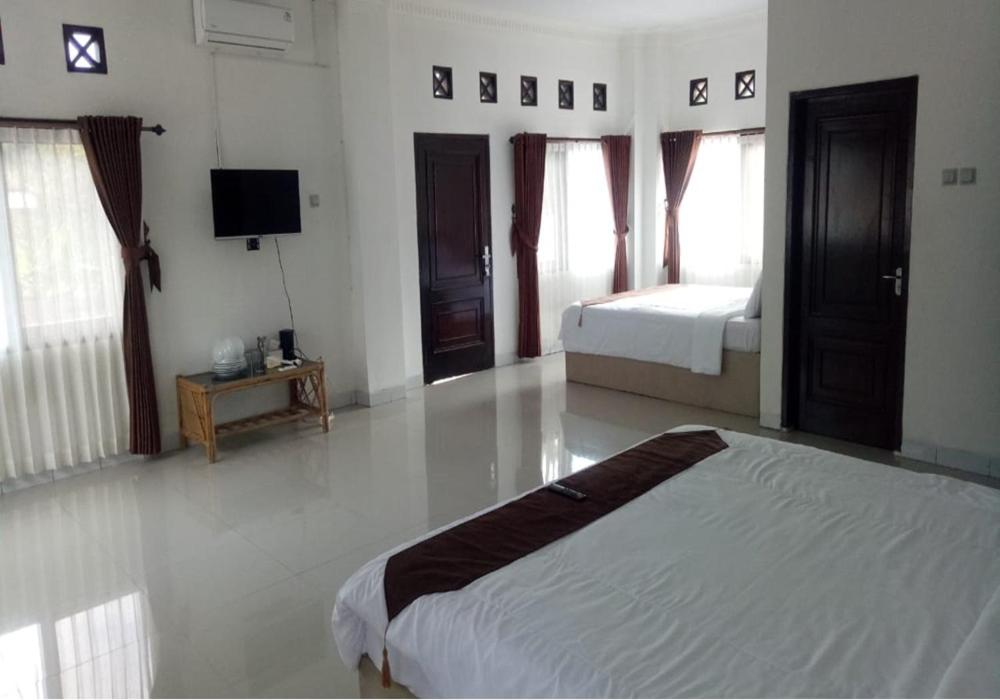 Hotel pondok putri photo 2