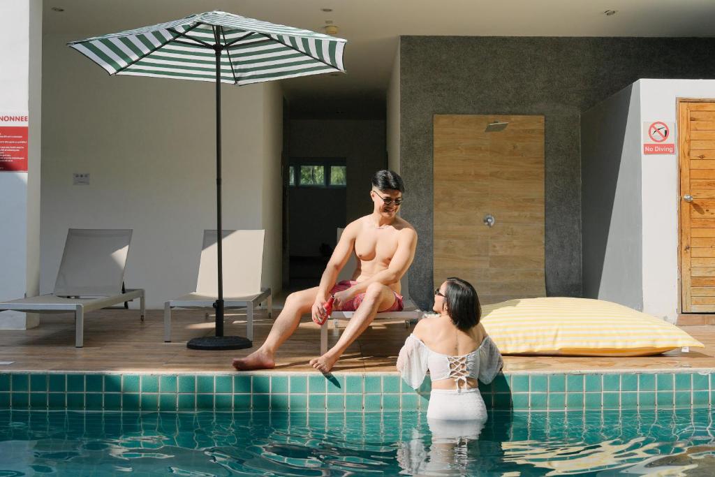 Nonnee Hotel Kata Beach Phuket photo 1