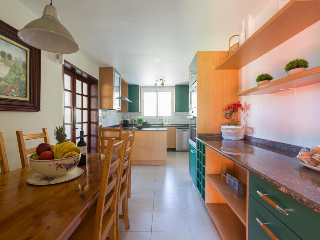 El Jardin de Santa Brígida with private pool, sauna & jacuzzi photo 1