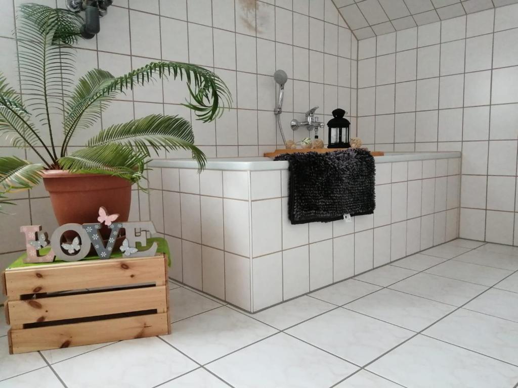 Dorfidyll im Grünen photo 3