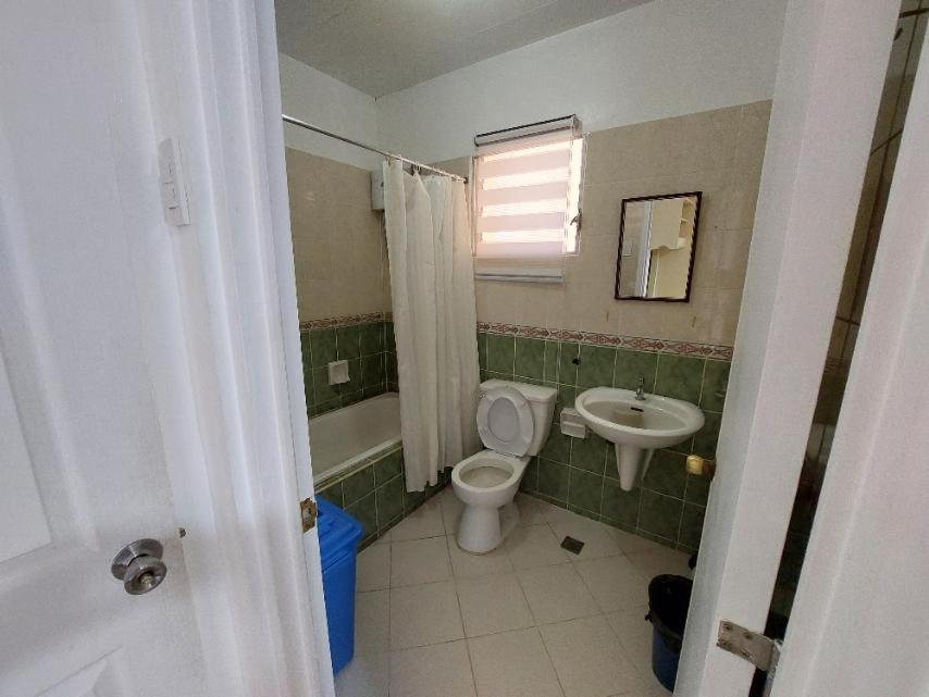 Vacation Town House Near Mactan Cebu Airport photo 2