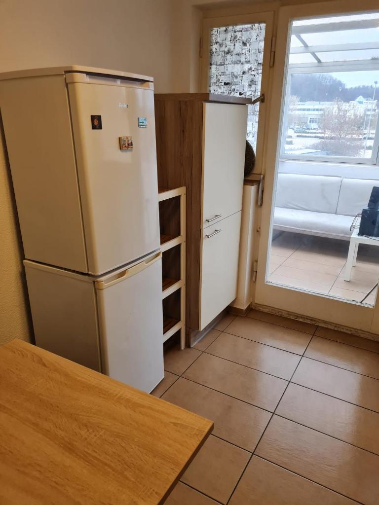 Unterkunft Heidenheim - kostenfreie Parkplätze, WLAN, eigene Küche, große Zimmer photo 1