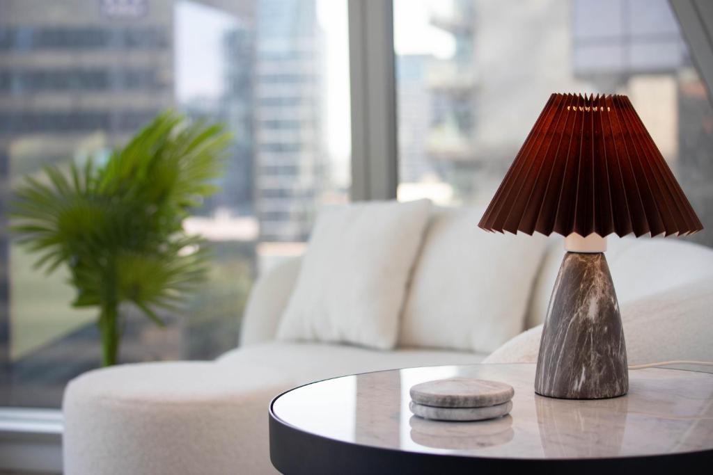 Supreme Sub-Penthouse - 3 Bedroom 2 Bathroom Melbourne CBD photo 2