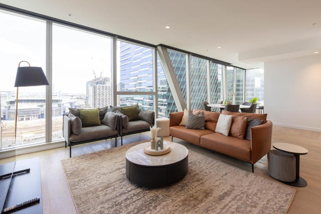 Supreme Sub-Penthouse - 3 Bedroom 2 Bathroom Melbourne CBD photo 3