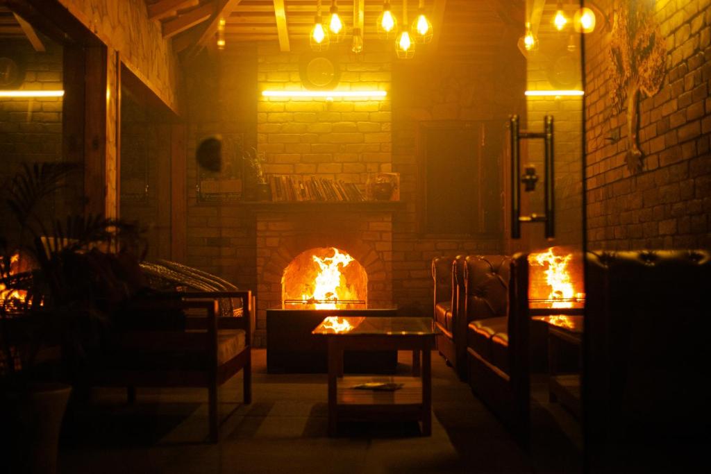 Kasar Himalaya Holiday Home, Binsar Rd photo 2