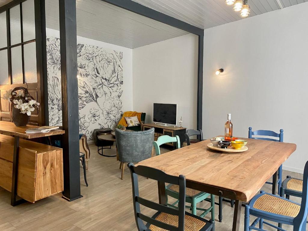 Gîte Saint-Joachim, 4 pièces, 6 personnes - FR-1-306-1222
